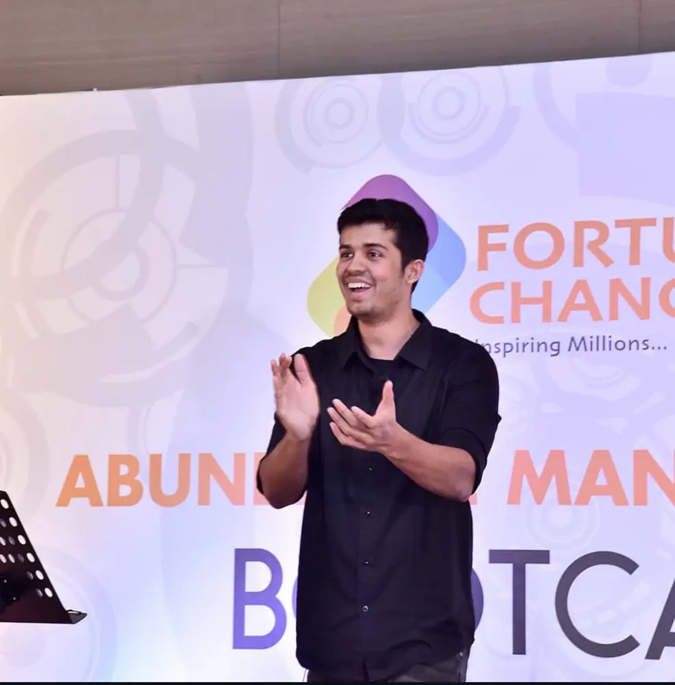 Swastik Nandakumar speaking at the Fortune Change Abundance Manifestation Bootcamp